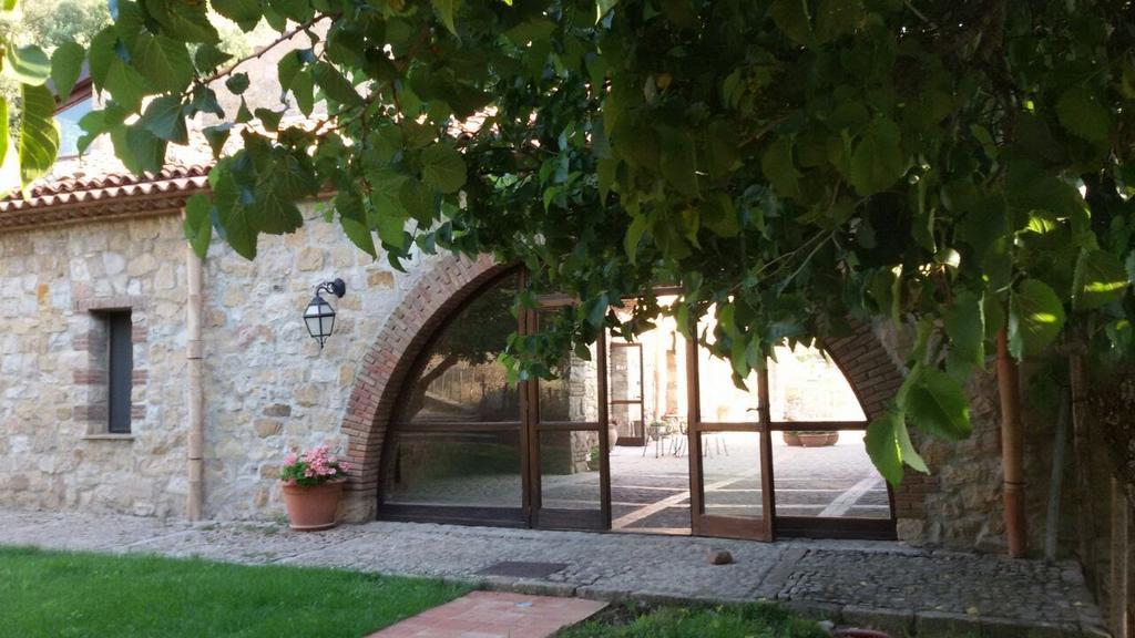 Masseria Rocca Di Gonato Castelbuono  Exteriér fotografie