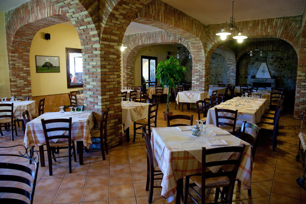 Masseria Rocca Di Gonato Castelbuono  Exteriér fotografie
